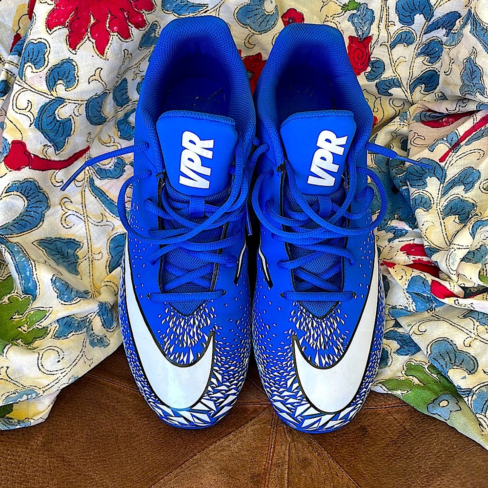 Men’s Nike Fast Flex Vapor Shark Cleats